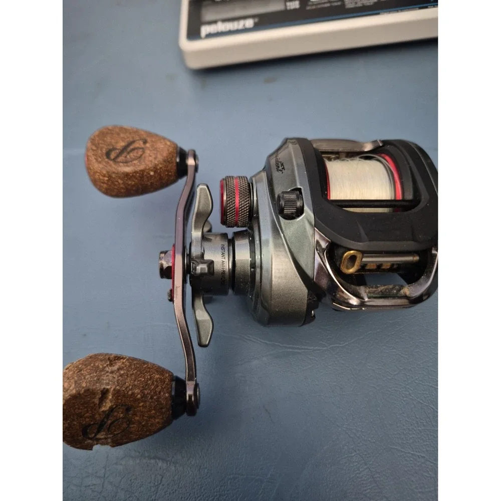PFLUEGER PRESIDENT XT PRESXT73LP BAITCASTING REEL , 9 BEARING, 7.3-1 GR